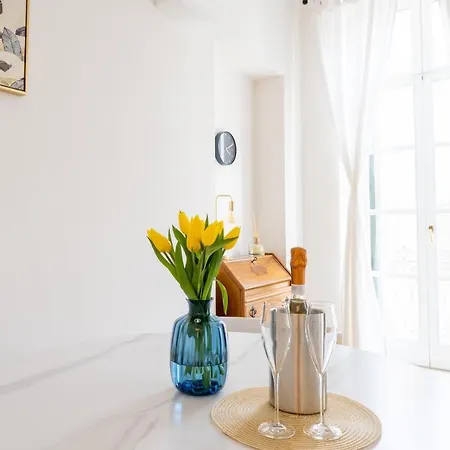 Corso Cavour Luxury Апартаменты Верона