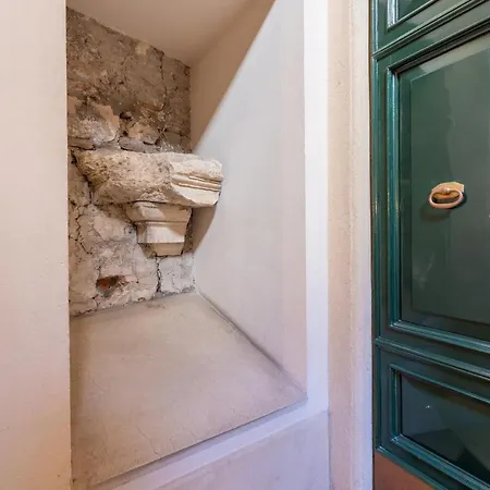 Corso Cavour Luxury Апартаменты *